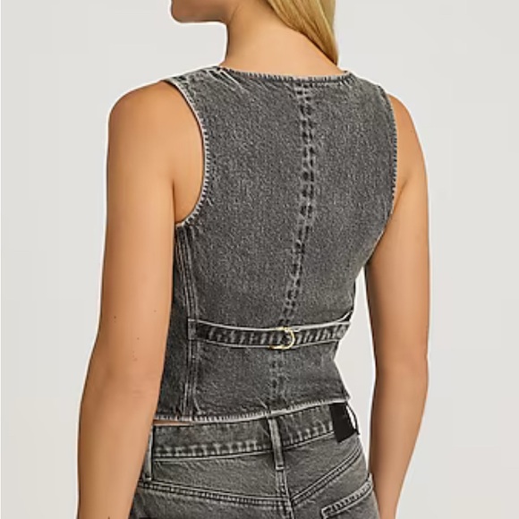 Denim Button-Up Vest - Picture 4 of 4
